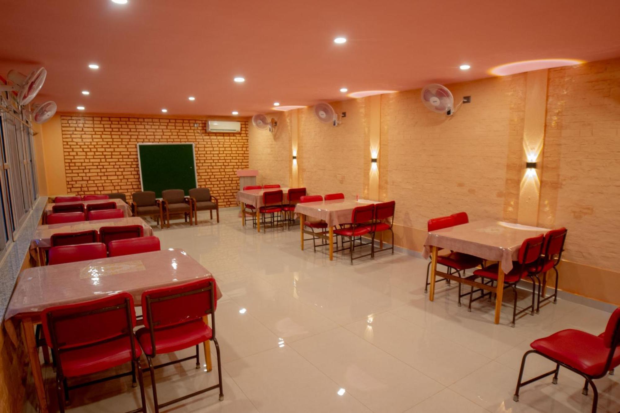 Galaxy Guest House Siddharthanagar Exterior photo