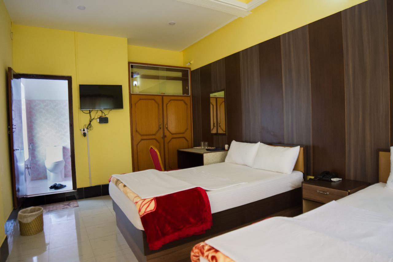 Galaxy Guest House Siddharthanagar Exterior photo